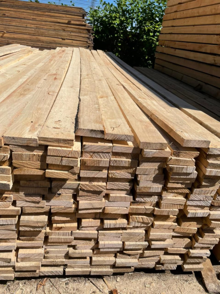 Доска обрезная для опалубки 25х150х6000 мм Осина ТУ