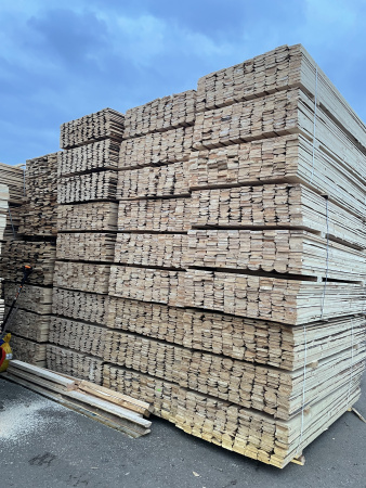 Доска обрезная 1-2 сорт 25х100х6000 мм Хвоя