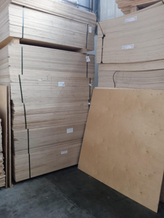 Фанера березовая ФК 8 мм 1525х1525 сорт 4/4