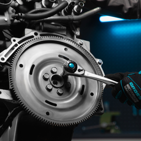 Набор инструментов, 1/4", 1/2", CrV, 120 зубьев, 109 предметов Gross цена