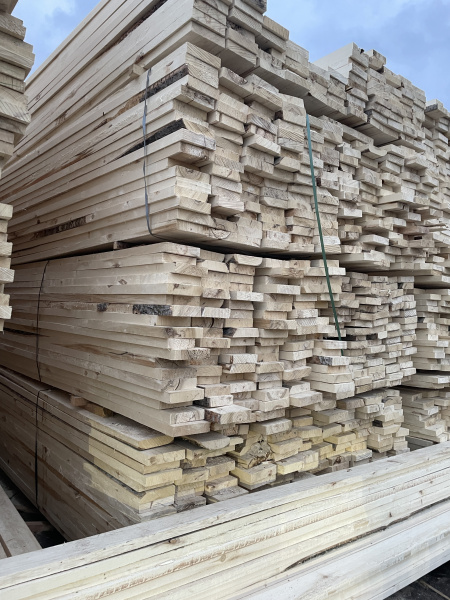 Доска обрезная для опалубки 50х150х6000 мм Осина ТУ